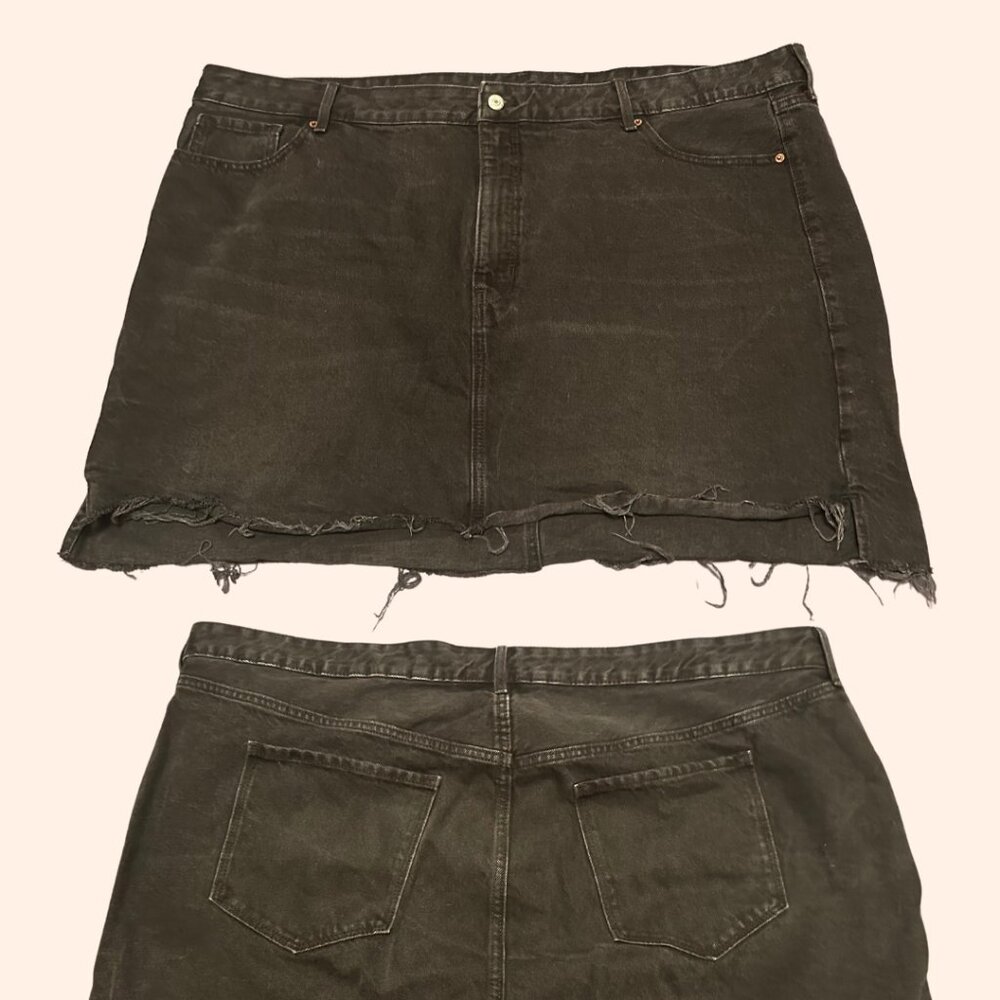 Old Navy High Rise Secret Smooth Pockets Black Denim Skirt